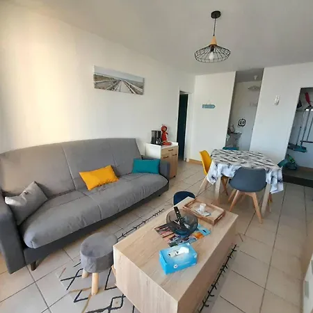 Apartment T2 Renove Avec Loggia, Proche Et Pistes Cyclables A - Fr-1-324a-57 Saint-Hilaire-de-Riez